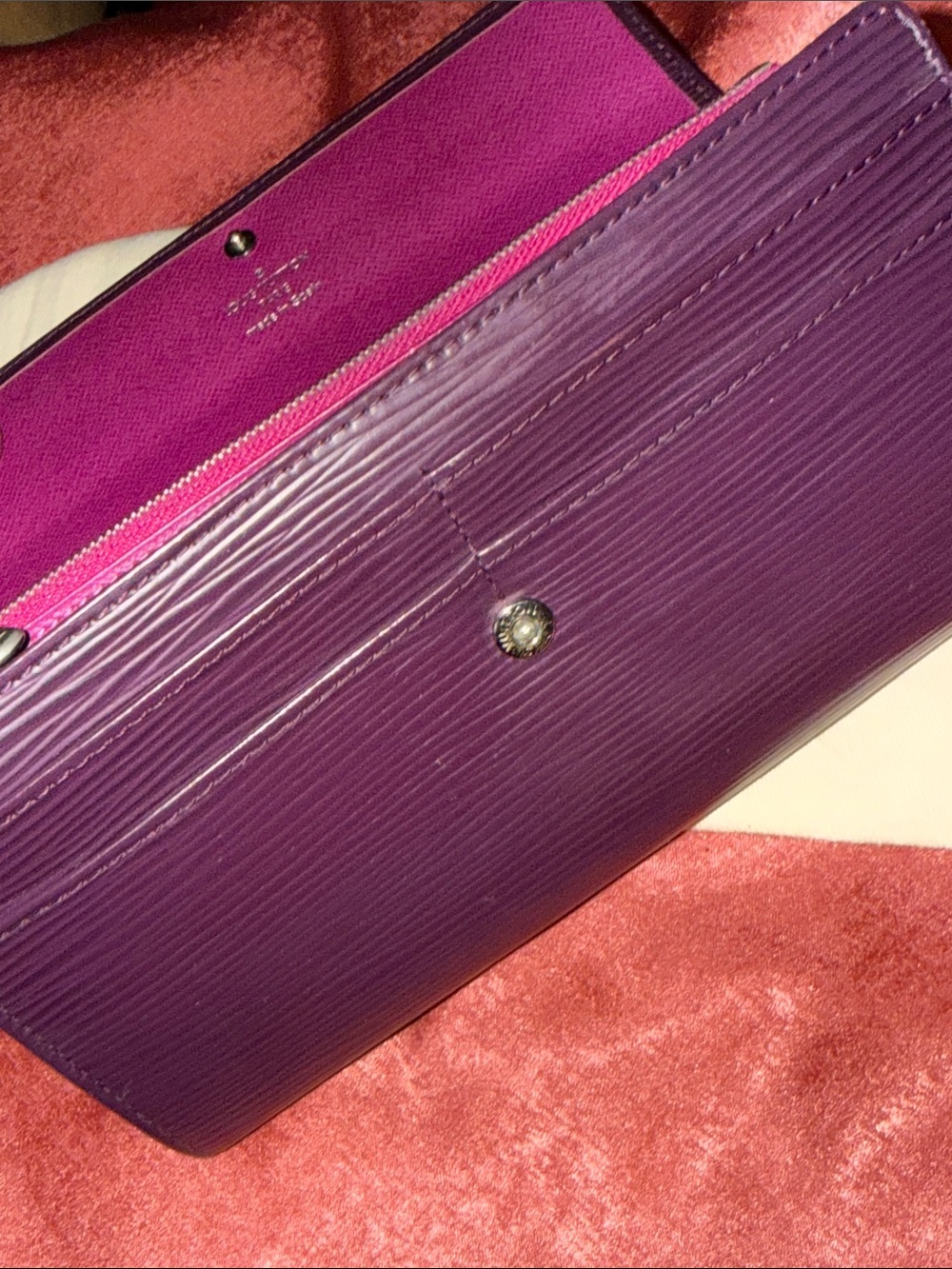 Louis Vuitton Magenta Epi Leather Continental Wallet - Picture 11 of 16